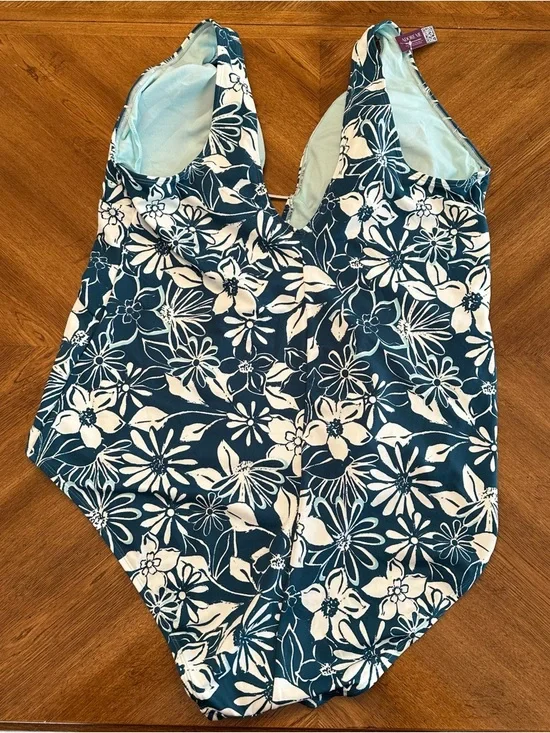 Adore Me One Piece Andria Contour Floral Daisy Swimsuit, Plus Size 4X or 28 New - Picture 2 of 11